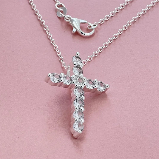 Luckacco 925 sterling silver diamond cross pendant with thin chain, versatile and fashionable