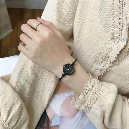 Luckacco Women Watches Small Gold Bangle Bracelet Watch Stainless Steel Retro Ladies Quartz Wristwatch Fashion Casual Thin Chain Watches