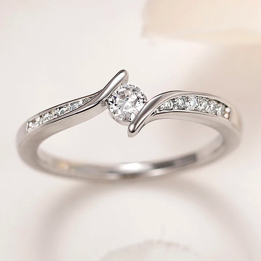 Luckacco daily picks Exquisite Cross Finger Rings with Round Cubic Zirconia Wedding Accessories for Women Simple and Elegant Female Jewelry