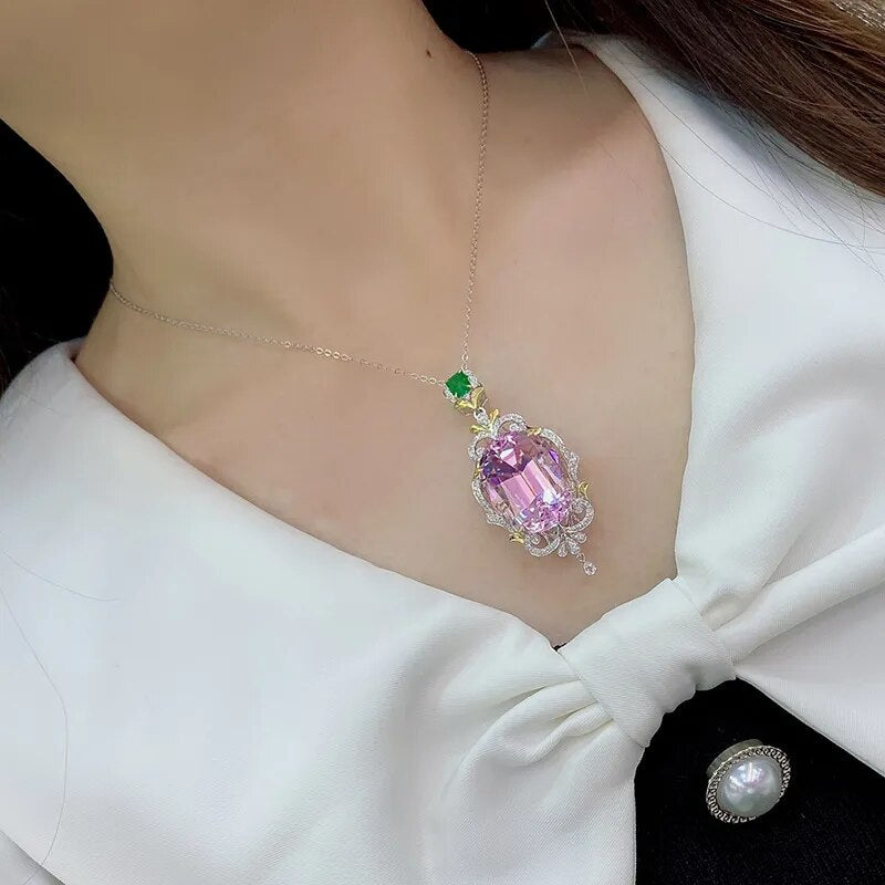Exquisite Oval Huge Lab Diamond Pink Zircon Pendant Necklaces Elegant Women's Silver 925 Clavicle Chain Engagement Party Jewelry