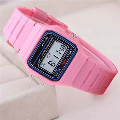 Luckacco Retro Square Electronic Watches Digital Display Women Men Watch Rose Gold Silver Luxury Ladies Wristwatches Relojes Para Mujer