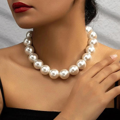 Luckacco Exaggerated Imitation Pearl Beads Necklace for Women CCB Big Heart Pendant Choker Necklace Jewelry Gift