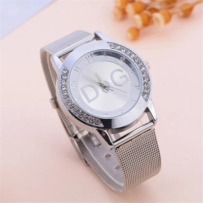 Luckacco Luxury 2025 Women's watches With Diamonds Simple Digital Design Ladies' Quartz Watch Casual Gold Mesh Belt Women Clock Strap