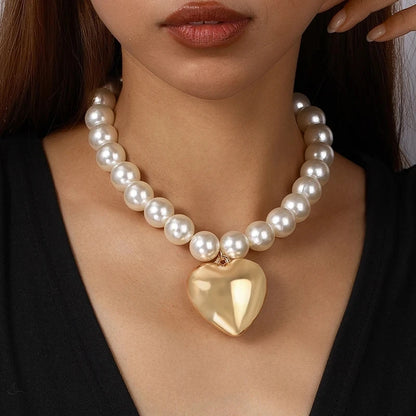 Luckacco Exaggerated Imitation Pearl Beads Necklace for Women CCB Big Heart Pendant Choker Necklace Jewelry Gift