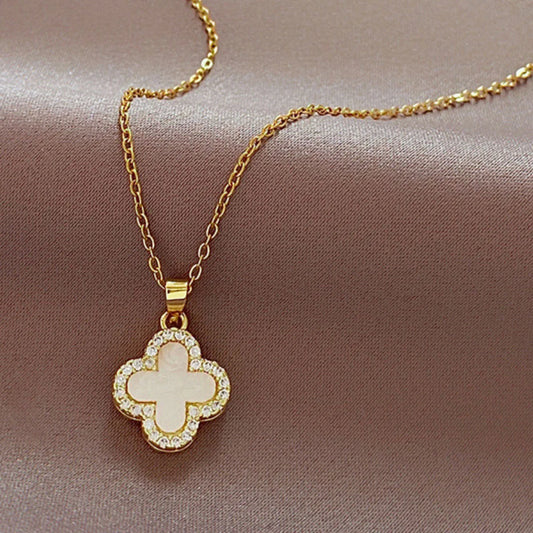Luckacco Lucky Four-leaf Clover CZ Necklace For Women's Dynamic Fashion Birthday Gift Clavicle Chain Versatile Fashion Accessories
