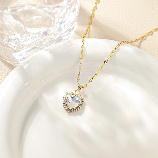 Luckacco Stainless Steel Chain Classic Shiny Colorful Zircon Heart Pendant Necklace for Women Lady Vintage Jewelry Accessories Gifts