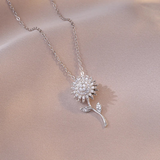 Luckacco Classic Sunflower Cubic Zirconia Pendant Necklaces For Women Gold Color Alloy Rotate Necklace Daily Jewelry