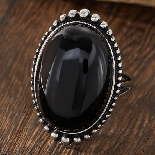 Luckacco Niche Vintage Oval Black Color Geometric Rings for Men and Women Personalized Design Party Anniversary Jewelry Gifts