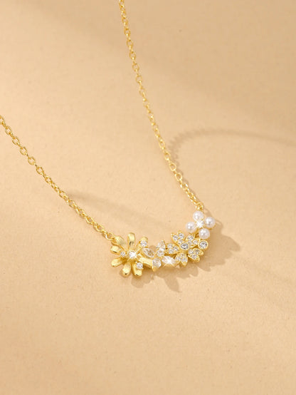 Luckacco Hot Selling 925 Sterling Silver Necklace Inlaid With Zircon Flowers And Pearls, With A Niche Design And Gentle Temperament.
