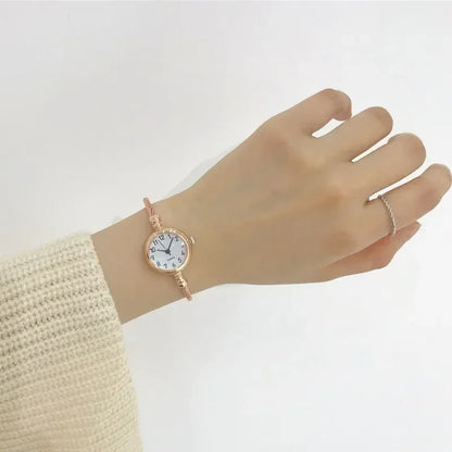 Luckacco Women Watches Small Gold Bangle Bracelet Watch Stainless Steel Retro Ladies Quartz Wristwatch Fashion Casual Thin Chain Watches