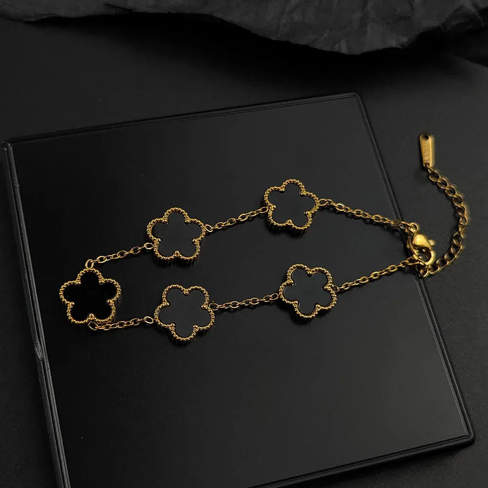luckacco mussel five-leaf plum blossom stainless steel women's exquisite chain bracelet, 18k gold plated, light luxury, lucky jewelry