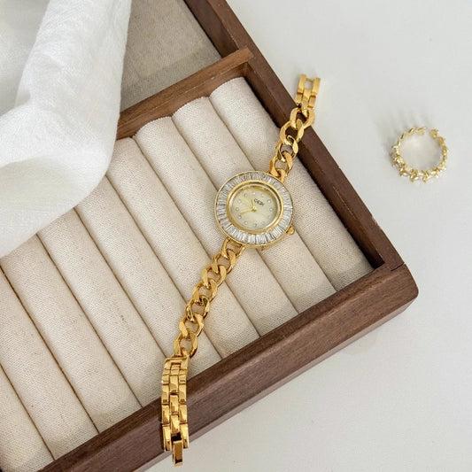 Luckacco Women's Watches 2025 Luxury Elegant Ladies Wrist Watch Gold Rhinestone Quartz Wristwatch Vintage Female Small Clock reloj mujer