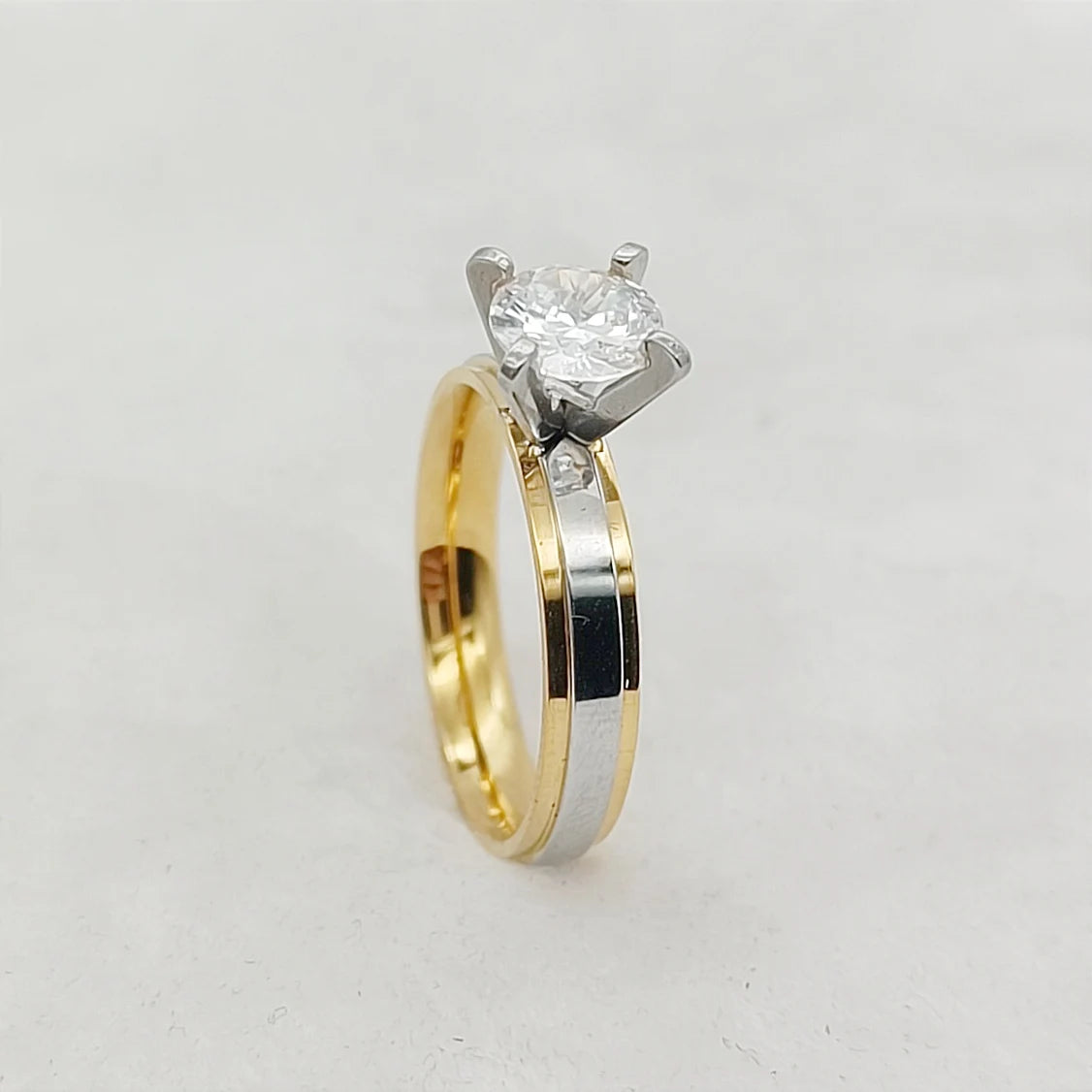 luckacco usa size 5 to 15 western titanium fashion jewelry couple wedding rings for men and women alliance love marriage finger ring