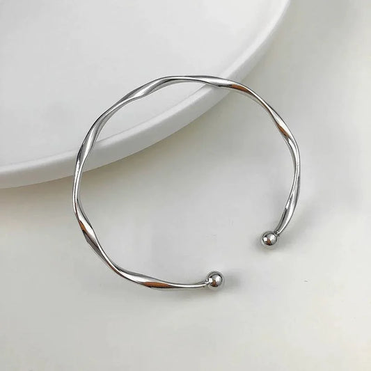 Luckacco Vintage Creativity Irregular Baroque Imitation Pearl Heart Shape Beading Bracelets for Women Fashion Accessories Lucky Tag Gifts