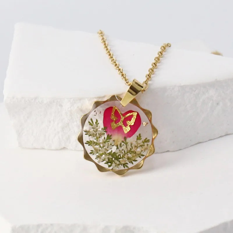 luckacco elegant dried flower charm necklace handmaking epoxy resin flowers necklace unique plant design series chain necklace