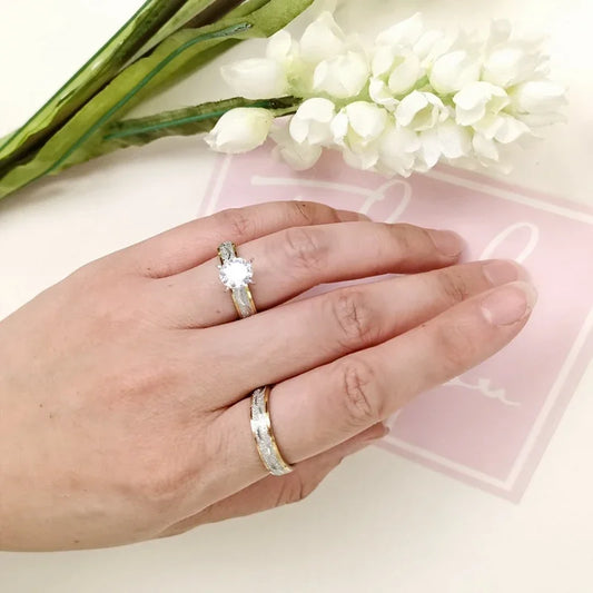 Luckacco 4mm Couple Lover Engagement Rings for Women Men Stainless Steel Ring with Zircon Korean Style Jewelry for Wedding WC033