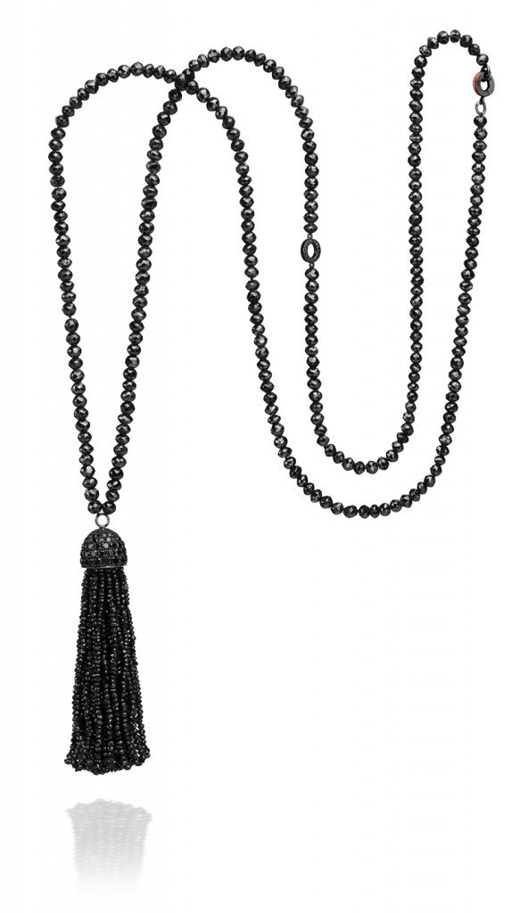 https://web.archive.org/web/20120121032134im_/http://www.levinsonjewelersblog.com/wp-content/uploads/2010/08/N0110-Oxidized-black-Diamond-Briolette-Tassel-Necklace-copy2-583x1024.jpg